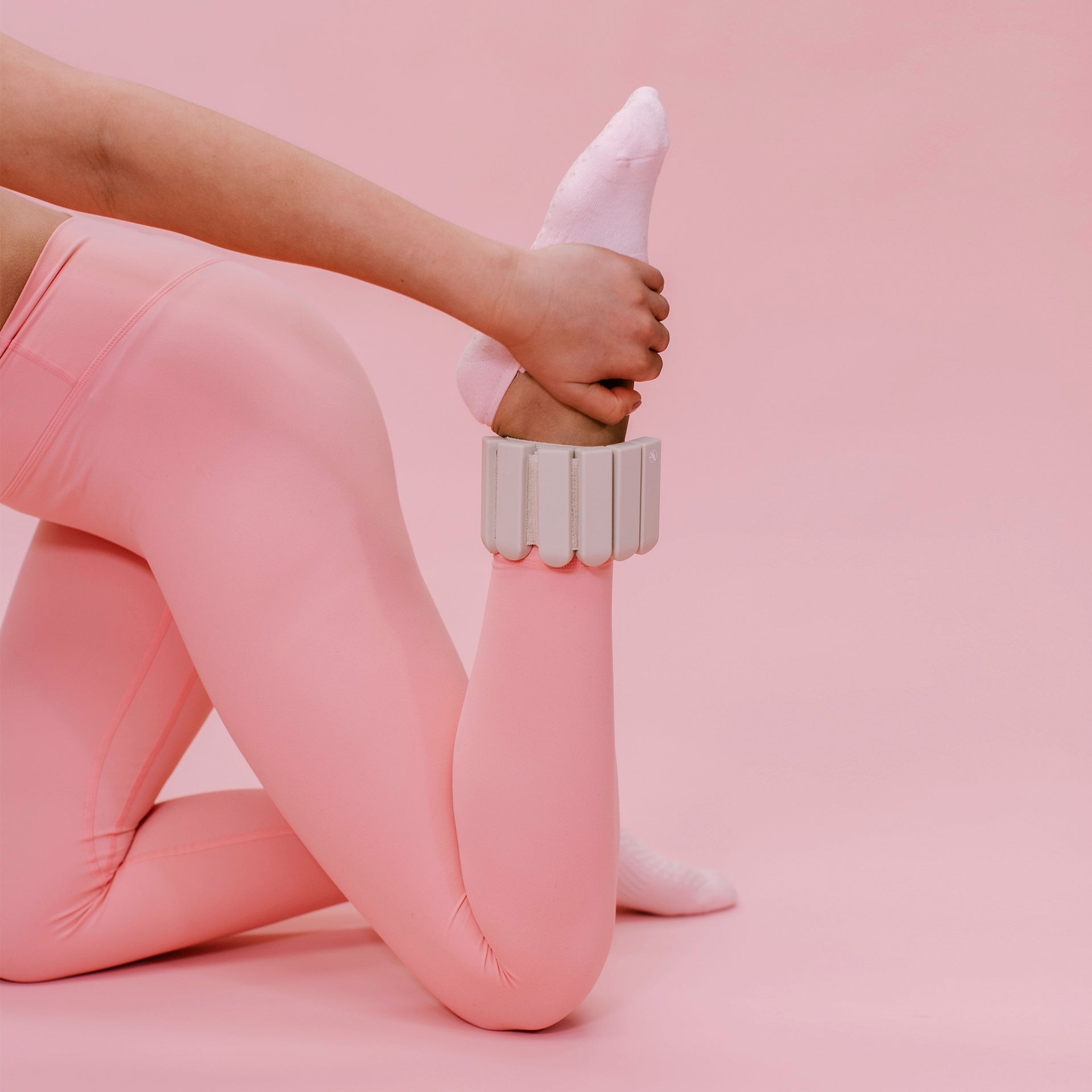 Curved Weighted Bands